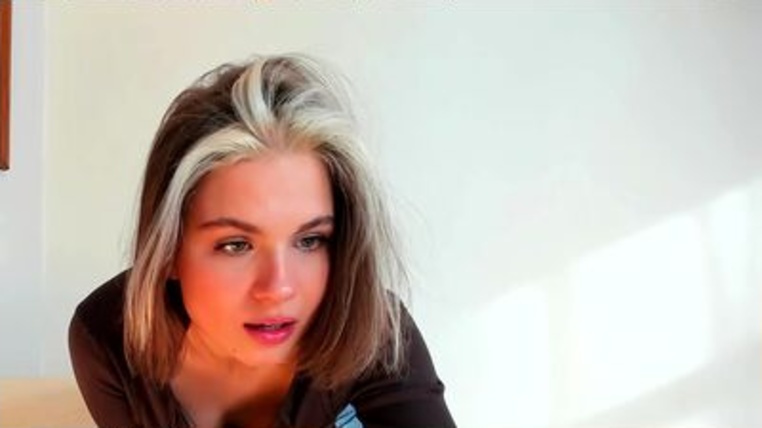 elsahotty profile