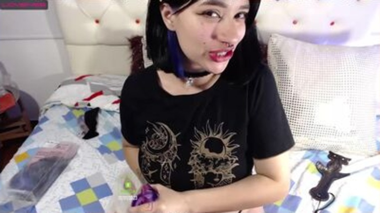 carlotta_doll2 profile