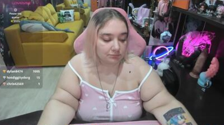 softie_sofy profile picture